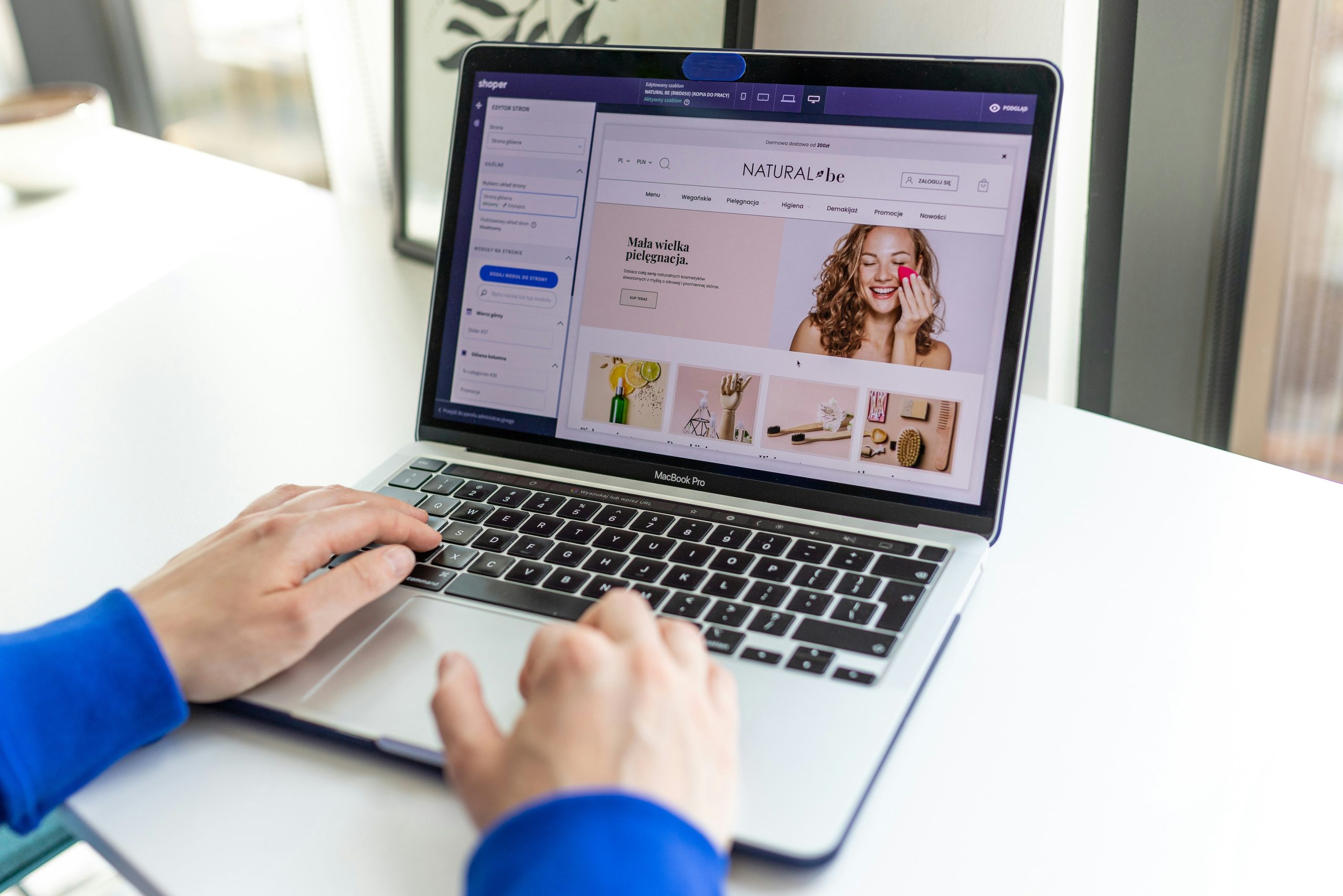 shoper af5oi0kobye unsplash